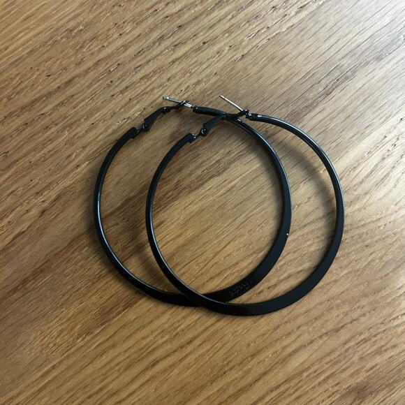Large 2.5 in round Black painted Costume Hoop earrings Goth party Cocktail glam - Picture 1 of 6
